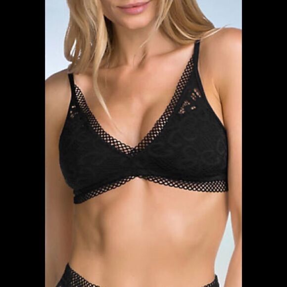 New…Becca Captured bikini. Small - Picture 2 of 9